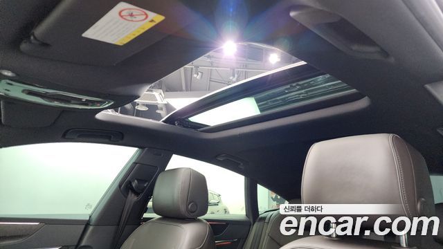 Audi A7 2020 — photo 19