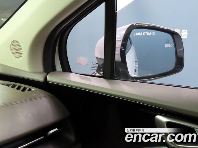 Kia Canival 2023 — photo 18