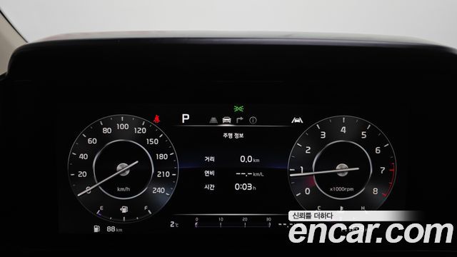 Kia Canival 2021 — photo 8
