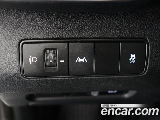 Hyundai Santafe 2021 — photo 13