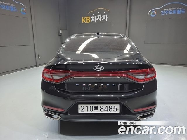 Hyundai Grandeur 2018 — photo 4