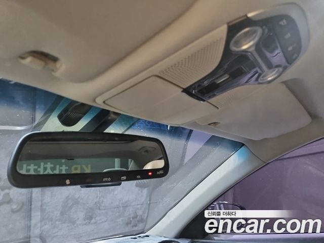 Hyundai Grandeur 2018 — photo 17