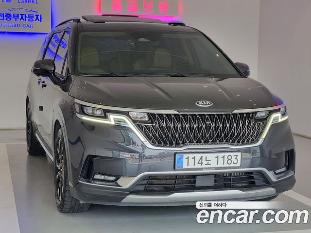 Kia Canival 2021 — photo 2