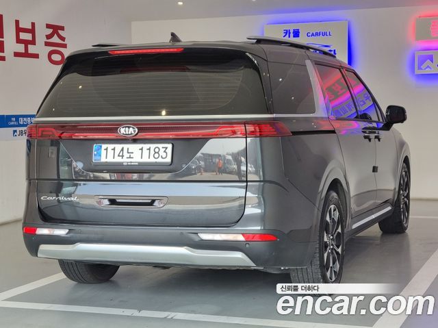 Kia Canival 2021 — photo 5