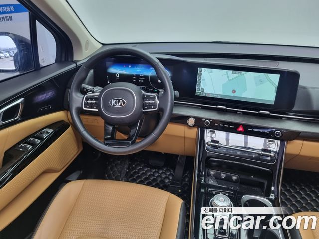 Kia Canival 2021 — photo 8