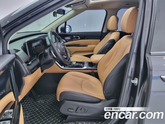 Kia Canival 2021 — photo 12