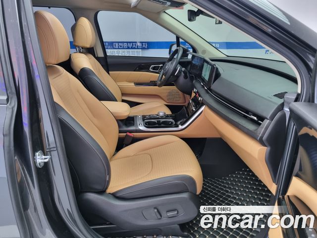 Kia Canival 2021 — photo 13