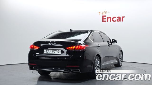 Genesis G80 2018 — photo 2