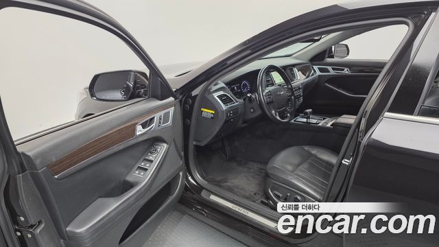Genesis G80 2018 — photo 11