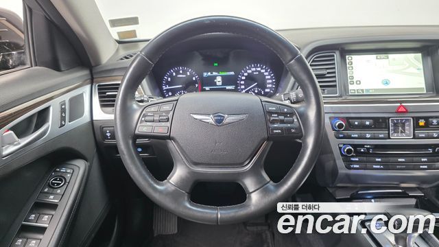 Genesis G80 2018 — photo 13