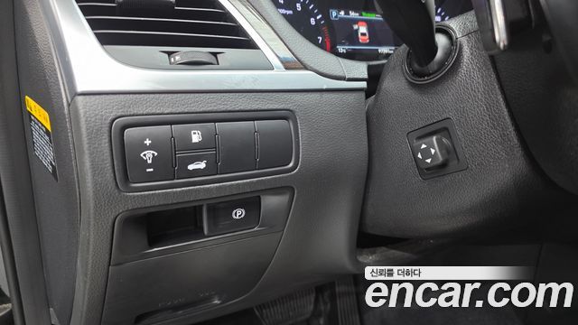 Genesis G80 2018 — photo 17