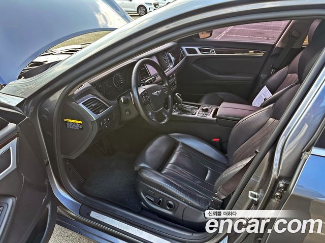 Hyundai Genesis 2015 — photo 9