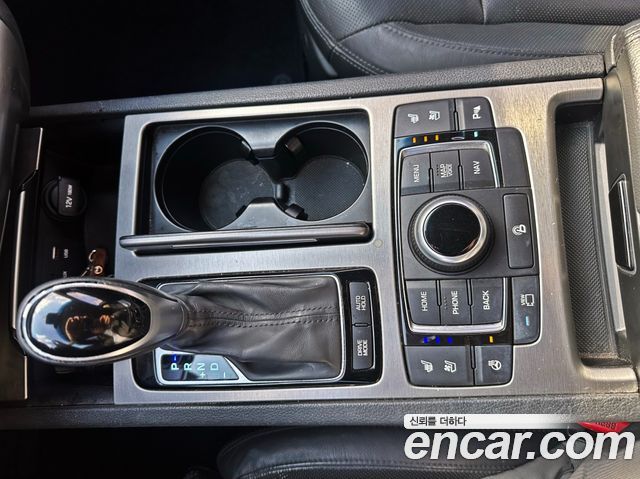 Hyundai Genesis 2015 — photo 14