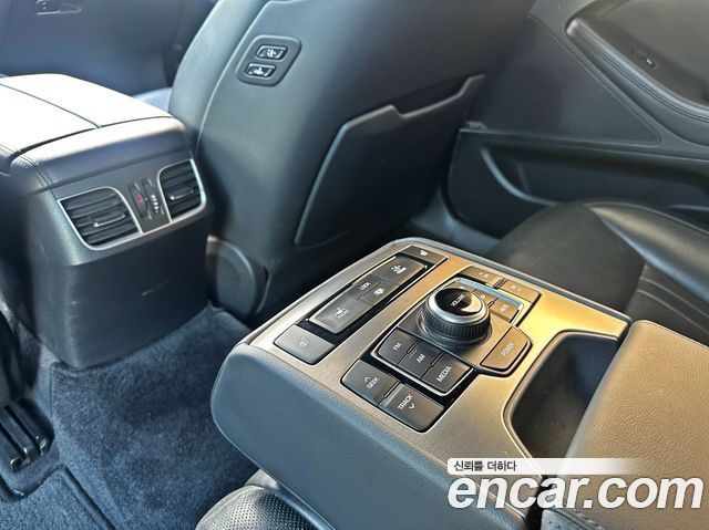 Hyundai Genesis 2015 — photo 20