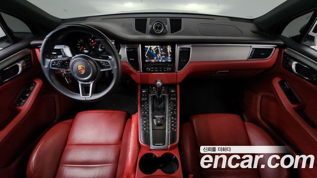 Porsche Macan 2018 — photo 7
