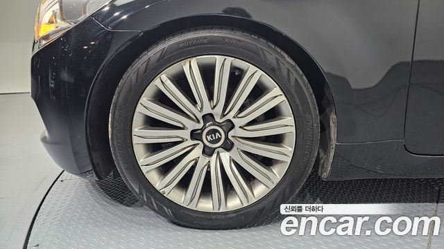 Kia K9 2014 — photo 5