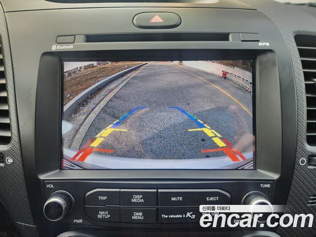 Kia K3 2017 — photo 14