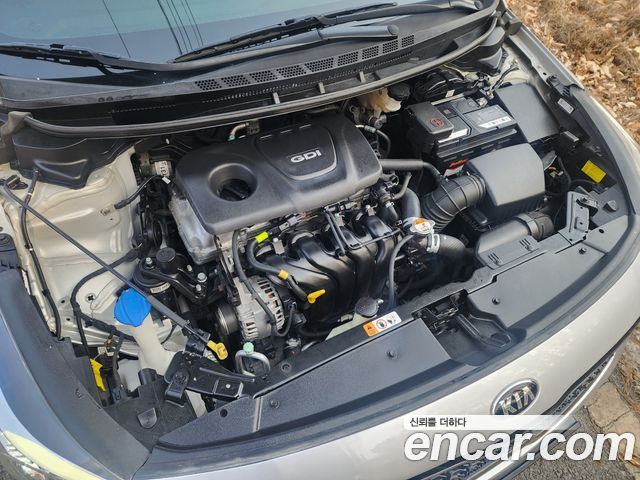Kia K3 2017 — photo 20