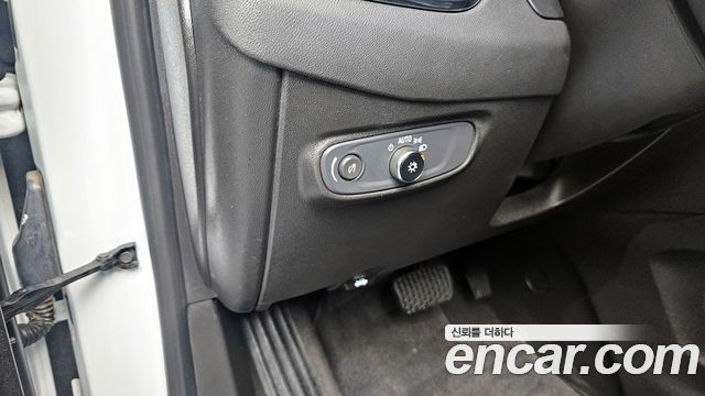 Chevrolet Korea Equinox 2022 — photo 19