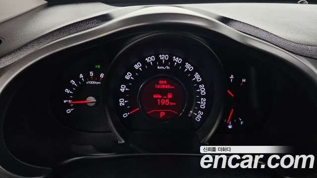 Kia Sportage 2013 — photo 8