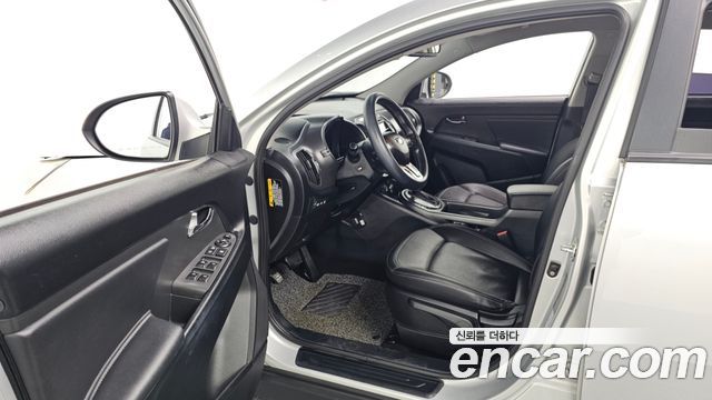 Kia Sportage 2013 — photo 10