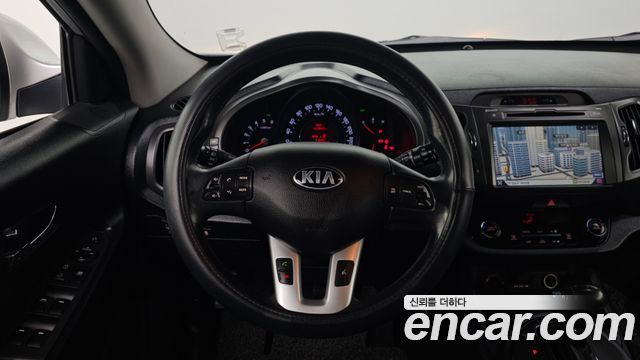 Kia Sportage 2013 — photo 14