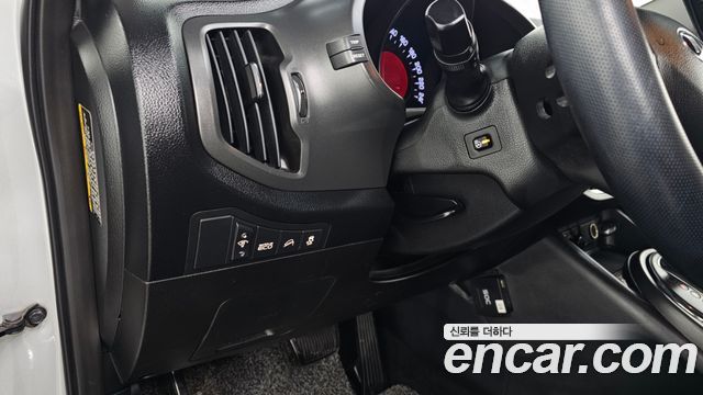 Kia Sportage 2013 — photo 18