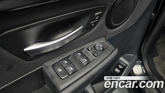 BMW 2-Series 2021 — photo 17