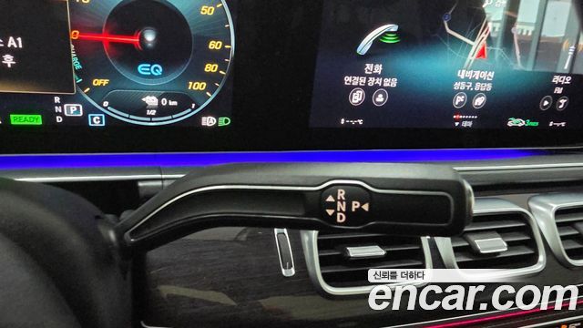 Mercedes-Benz GLE-Class 2022 — photo 9