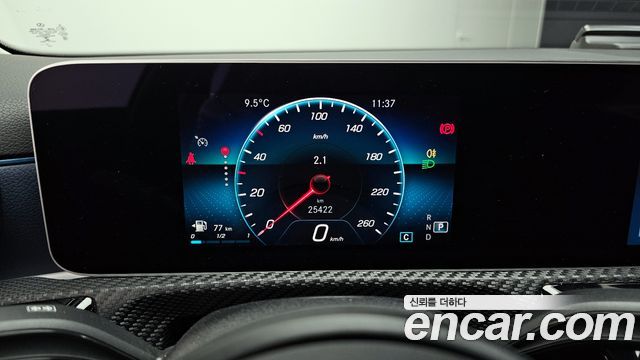 Mercedes-Benz A-Class 2020 — photo 8