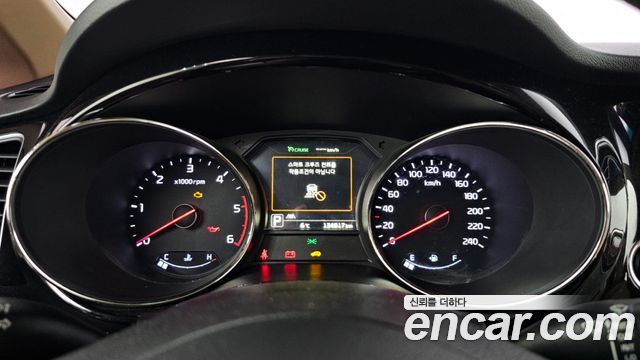 Kia Canival 2017 — photo 8