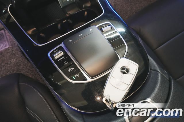 Mercedes-Benz E-Class 2021 — photo 5