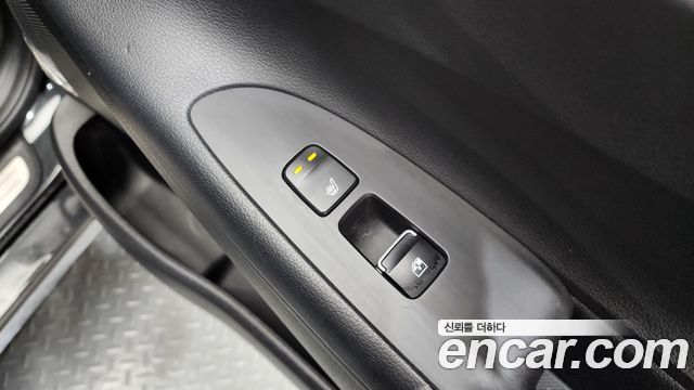 Hyundai Grandeur 2022 — photo 18