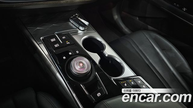 Kia K8 2023 — photo 9