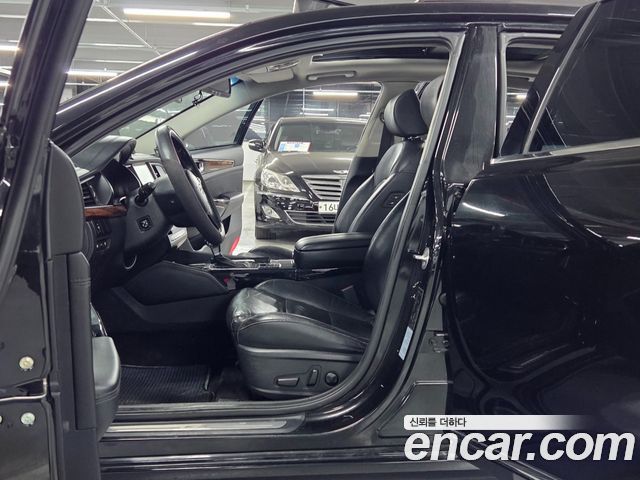 Kia K7 2017 — photo 15