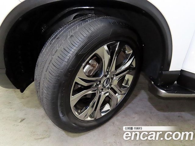KG Mobility Rexton 2018 — photo 20