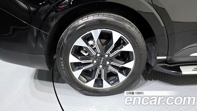 Kia Canival 2022 — photo 5