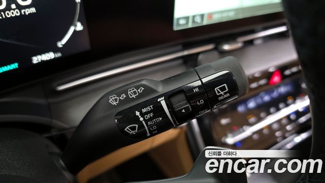 Kia Canival 2022 — photo 17
