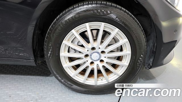 Mercedes-Benz C-Class 2015 — photo 5