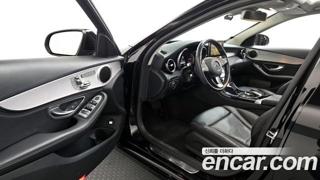 Mercedes-Benz C-Class 2015 — photo 10