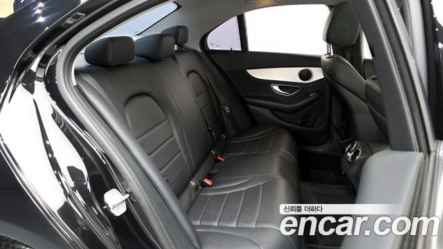 Mercedes-Benz C-Class 2015 — photo 12