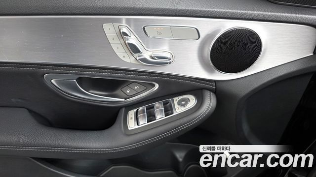 Mercedes-Benz C-Class 2015 — photo 13