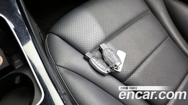 Mercedes-Benz C-Class 2015 — photo 19
