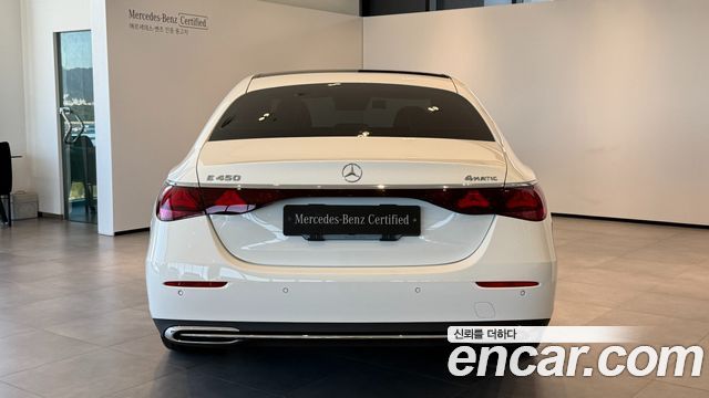 Mercedes-Benz E-Class 2025 — photo 7