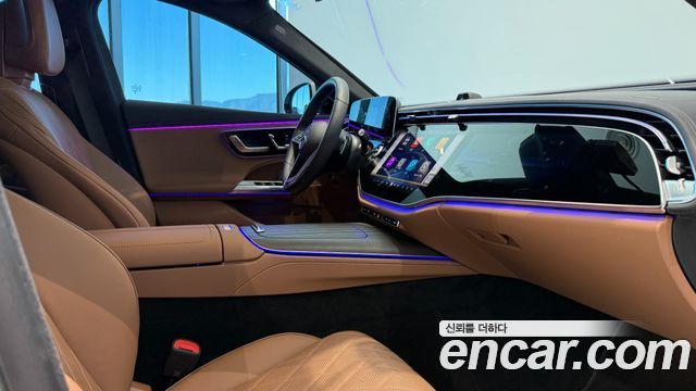 Mercedes-Benz E-Class 2025 — photo 15