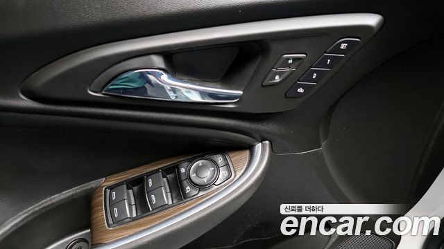 Chevrolet Korea Malibu 2018 — photo 14