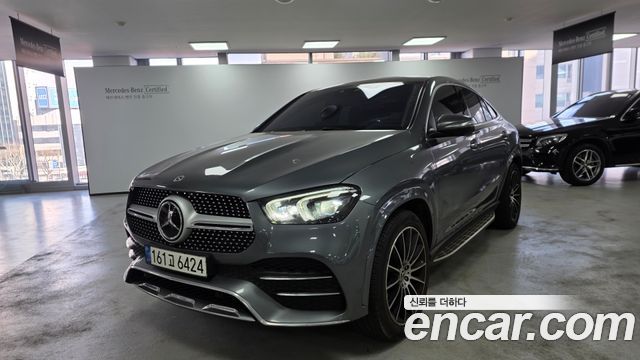 Mercedes-Benz GLE-Class 2022 — photo 1