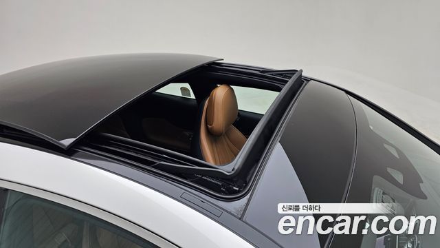 Mercedes-Benz CLE-Class 2025 — photo 12