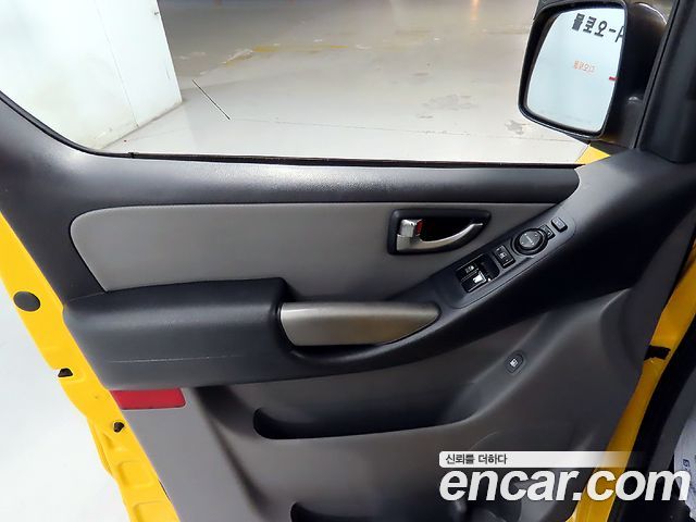 Hyundai Starex 2015 — photo 7