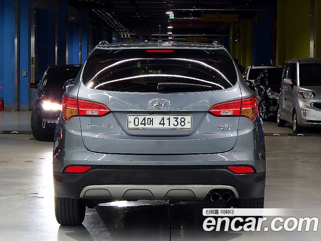 Hyundai Santafe 2015 — photo 3